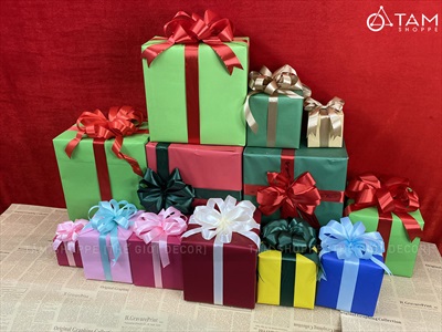 Hộp quà trang trí Noel nơ ruy băng lụa [Làm sẵn - Nhiều cỡ - màu] HOPQUA-03